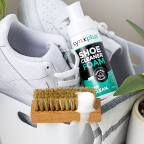 synxplus shoe cleaner foam, brush, sneakers, keep kicks clean